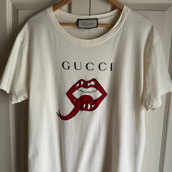 Authentic Gucci Mouth Print T-Shirt - Picture 5 of 11